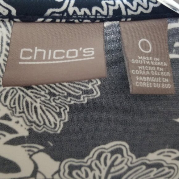 Chicos Women's Tunic Top Asymmetrical Floral Navy Casual Business Dressy - Picture 3 of 7